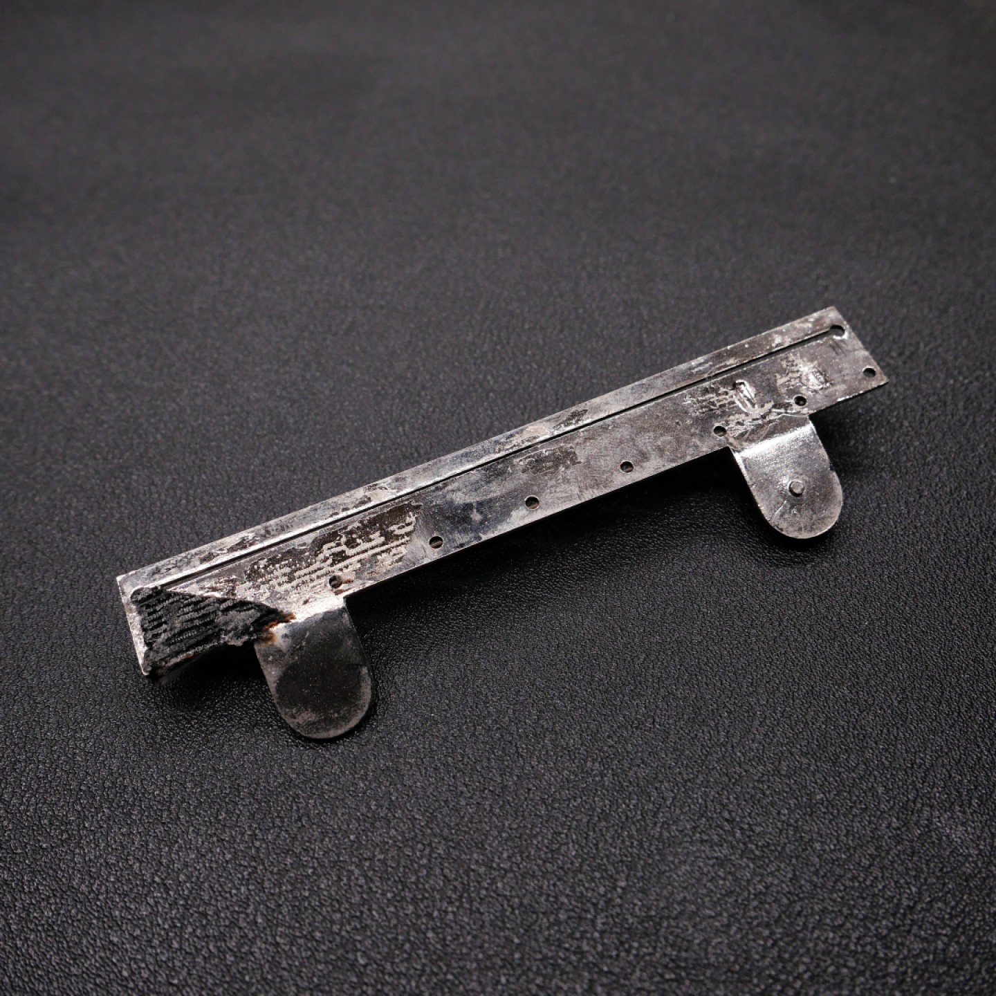 勋章奖章交易所2023年元旦拍卖 英国3联勋架