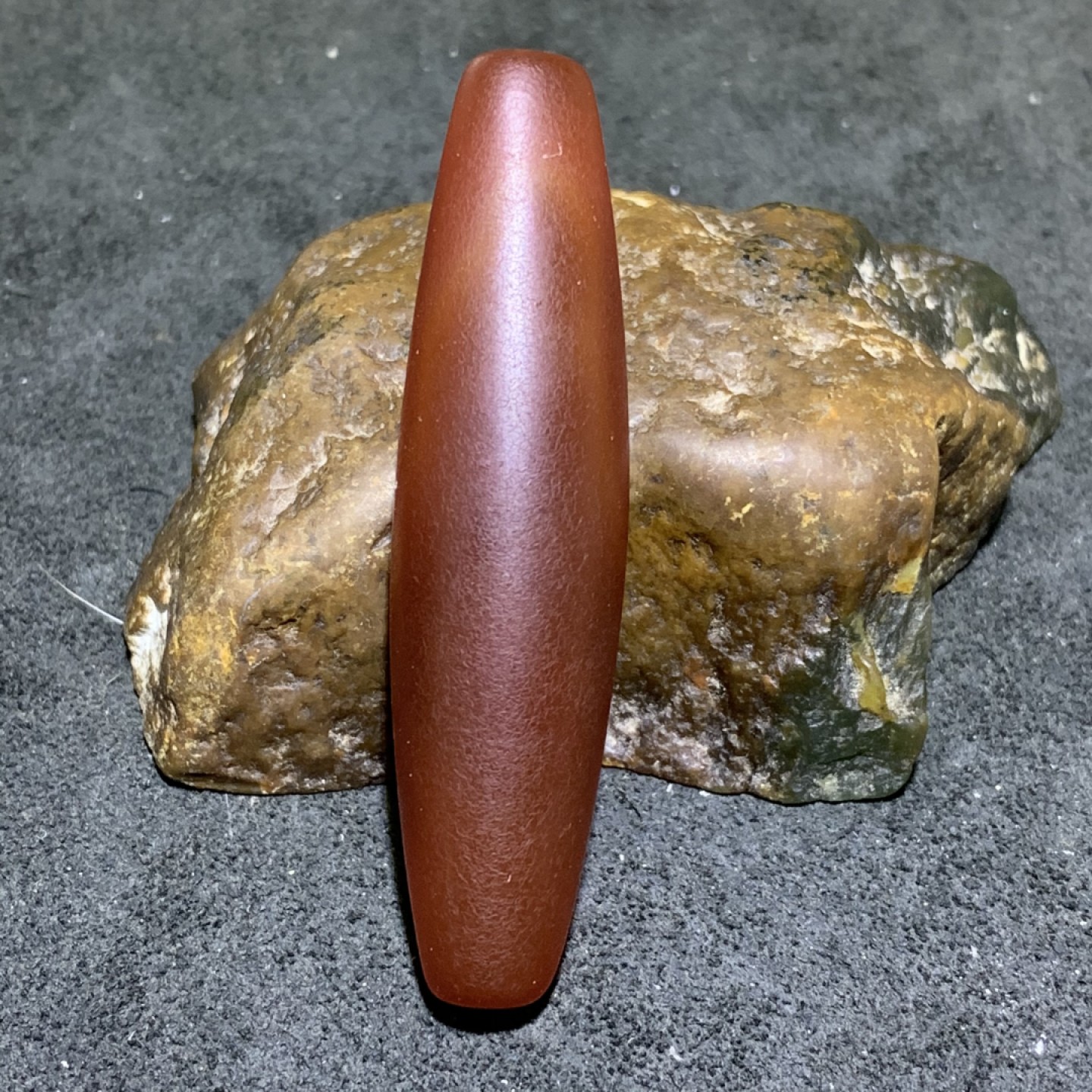 精美高玉化风化纹缠丝玛瑙随形大桶珠一个！
