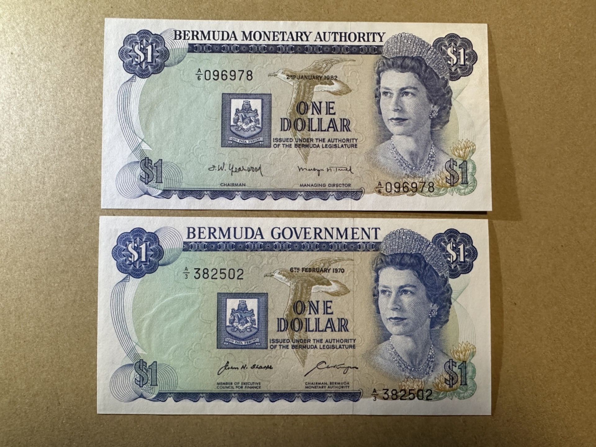 《张总收藏》85期——外币精品 百慕大1元2张 UNC 1970年和1982年2张不同版本