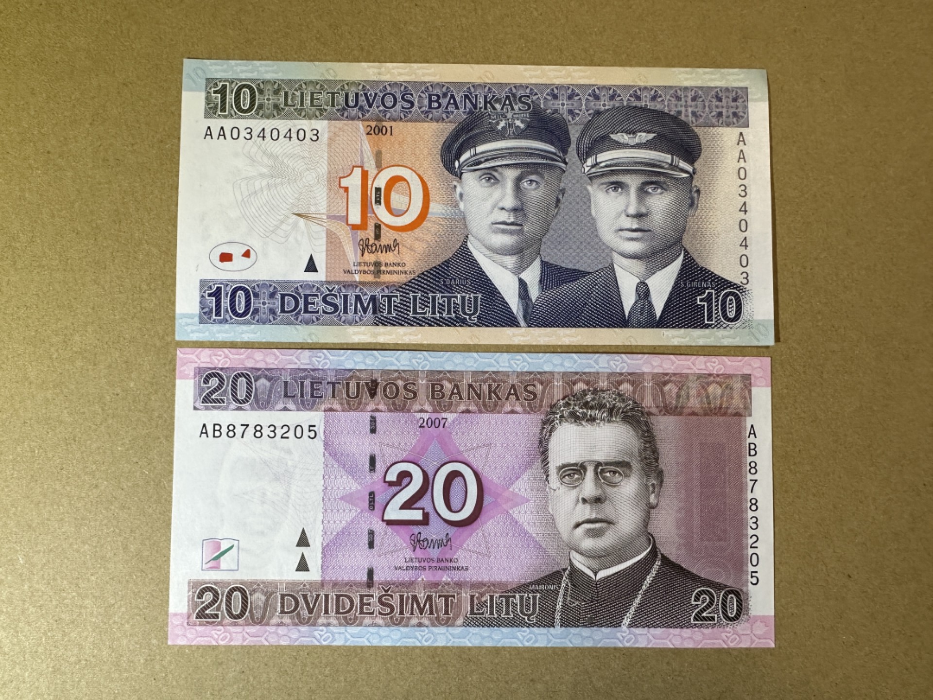 《张总收藏》85期——外币精品 立陶宛10、20立特2张 UNC