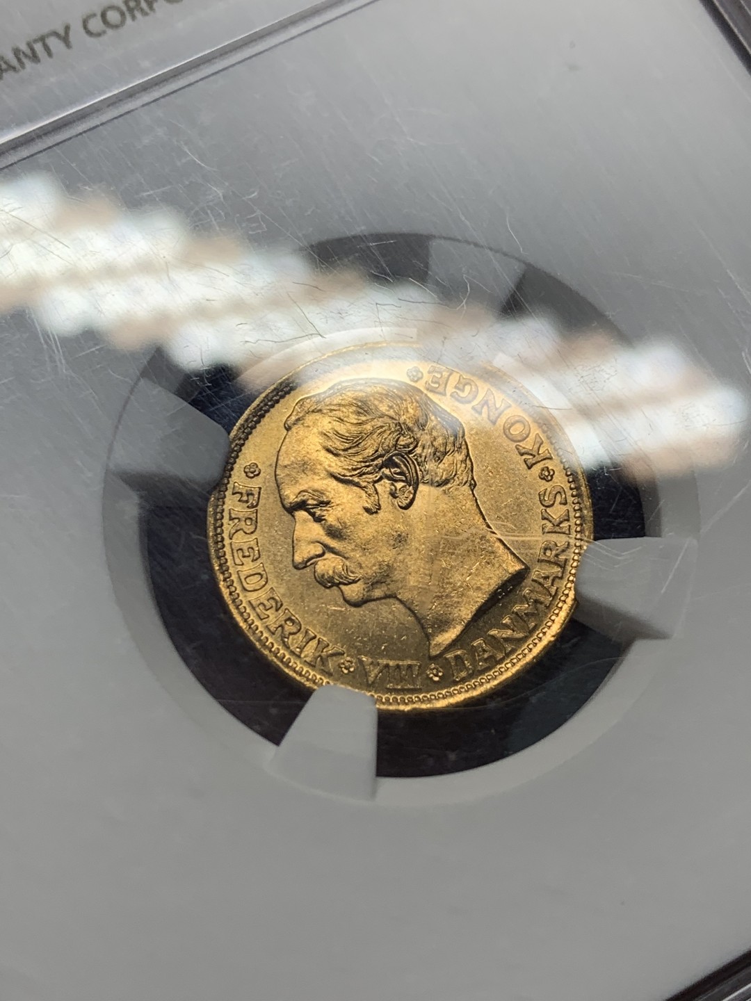 《竞宝斋》第129场-元旦精品特拍 (全场顺丰包邮) NGC-MS65 丹麦 1909年 10克朗 金币 4.48g 900金 收藏级分数 NGC官网 60分的价格已经来到了300美元