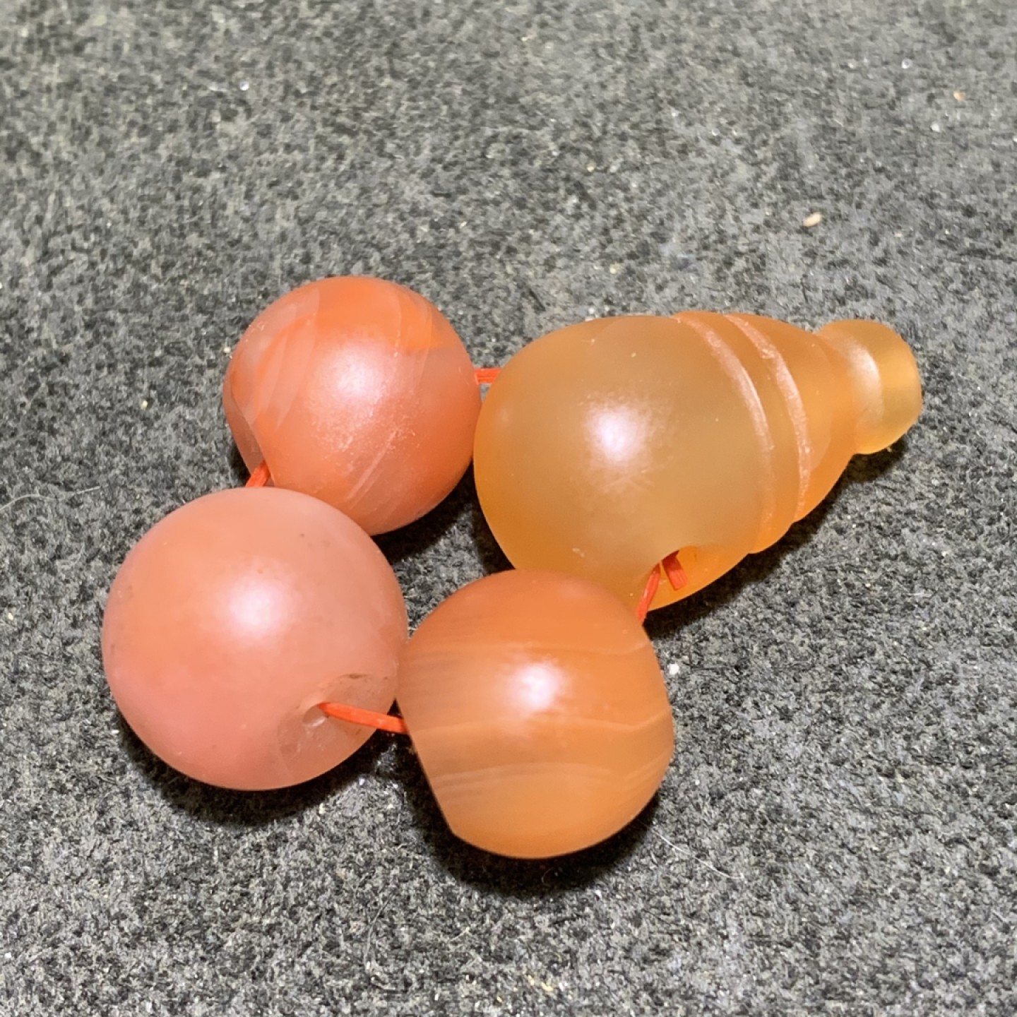 保山南红亚光配饰一套