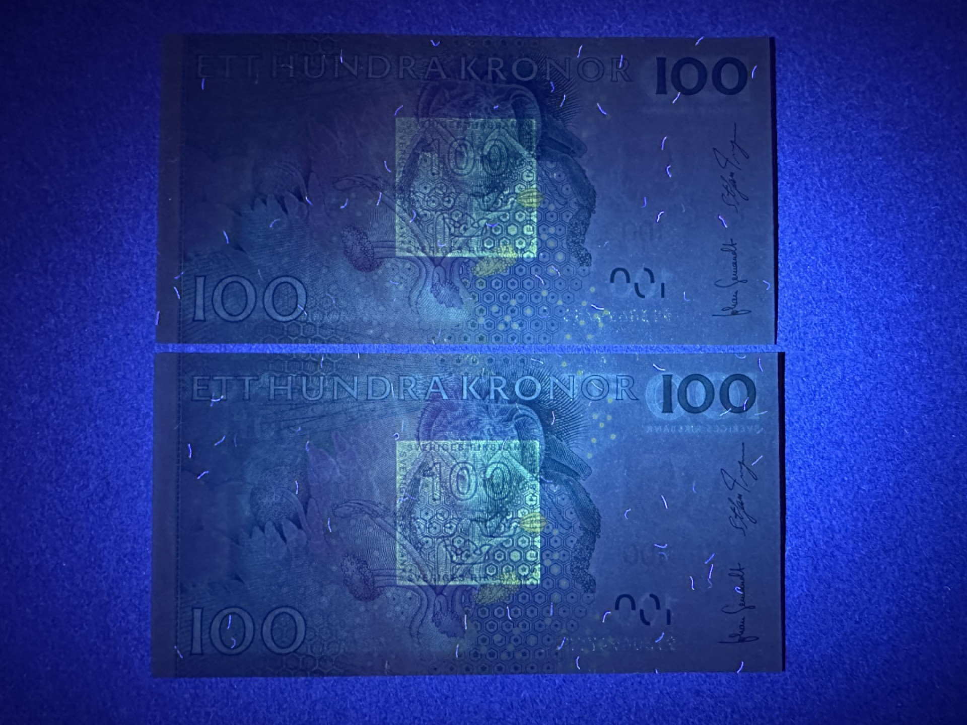 《张总收藏》85期——外币精品 瑞典100克朗 UNC 连号2张 2009年