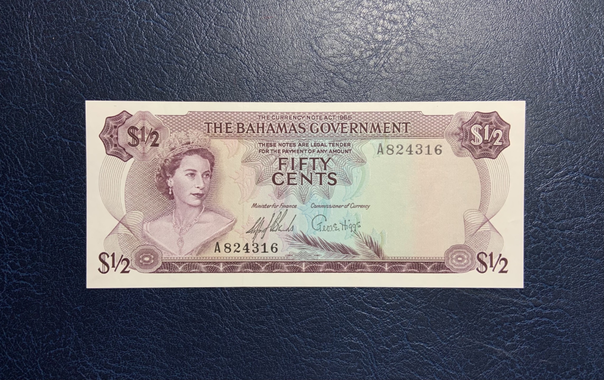 收藏联盟Quantum Auction 第222期拍卖 巴哈马1965年0.5元首发A冠 品相AU