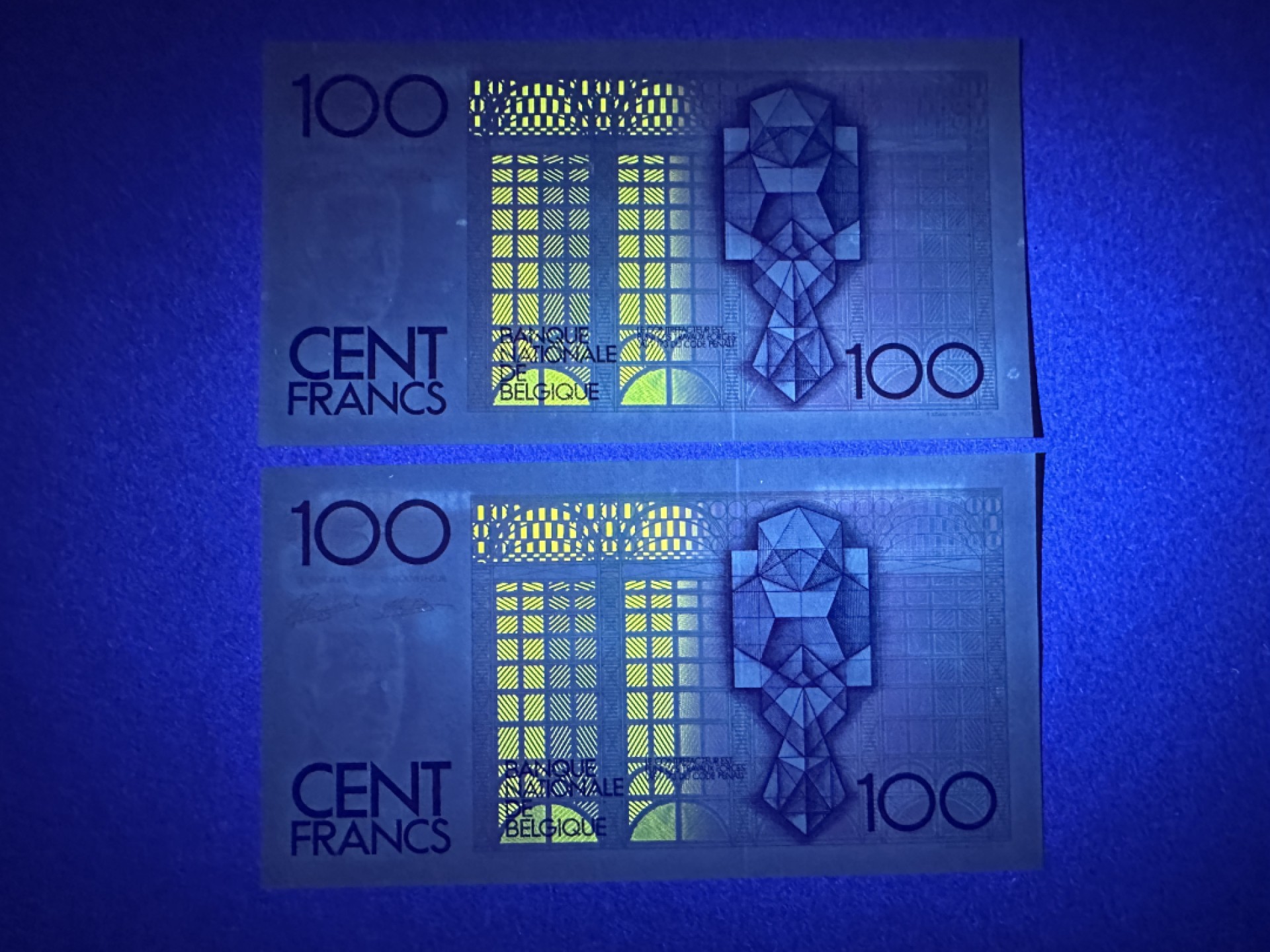 《张总收藏》85期——外币精品 比利时100法郎 UNC 连号2张 