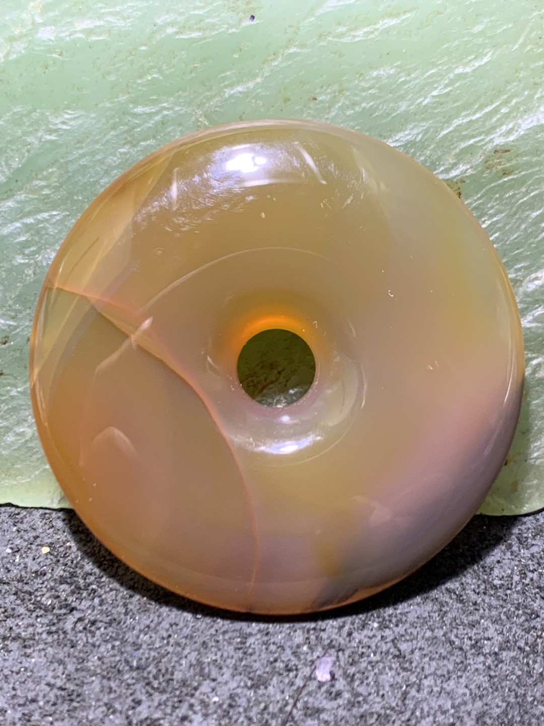精美高玉化巴西玛瑙平安扣一个