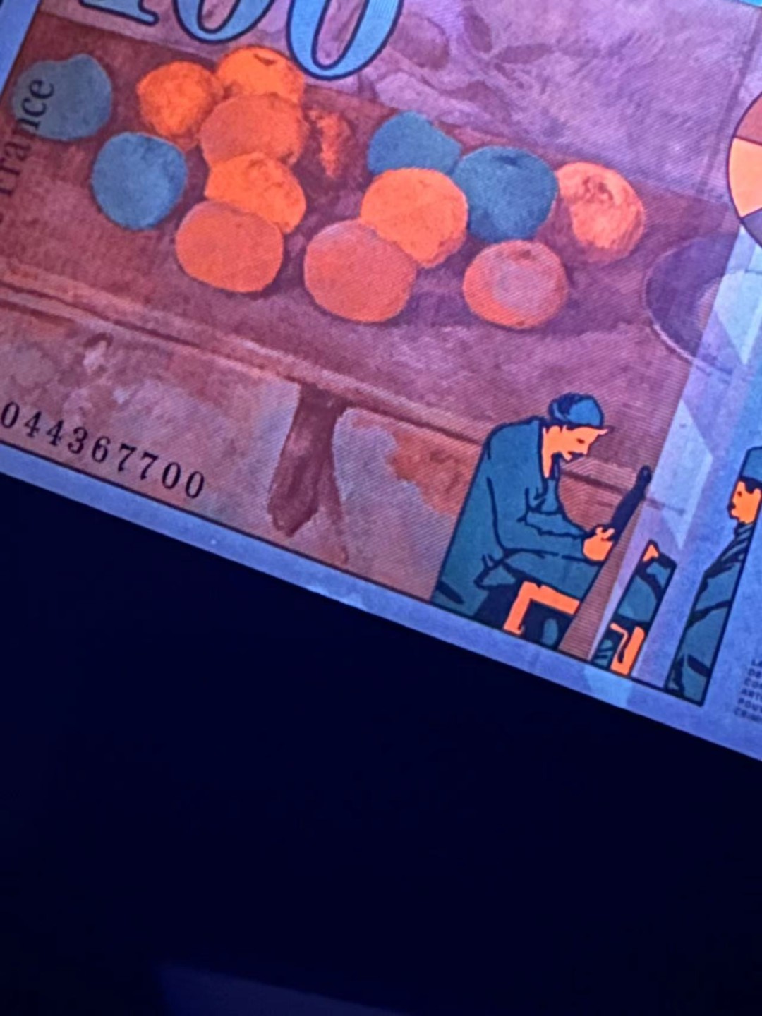 《外钞收藏家》第二百二十八期 法国末版100法郎 全新 一个轻微荧光瑕疵 尾00