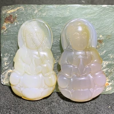 通货高玉化糖料玛瑙雕刻观音一对， - 通货高玉化糖料玛瑙雕刻观音一对，