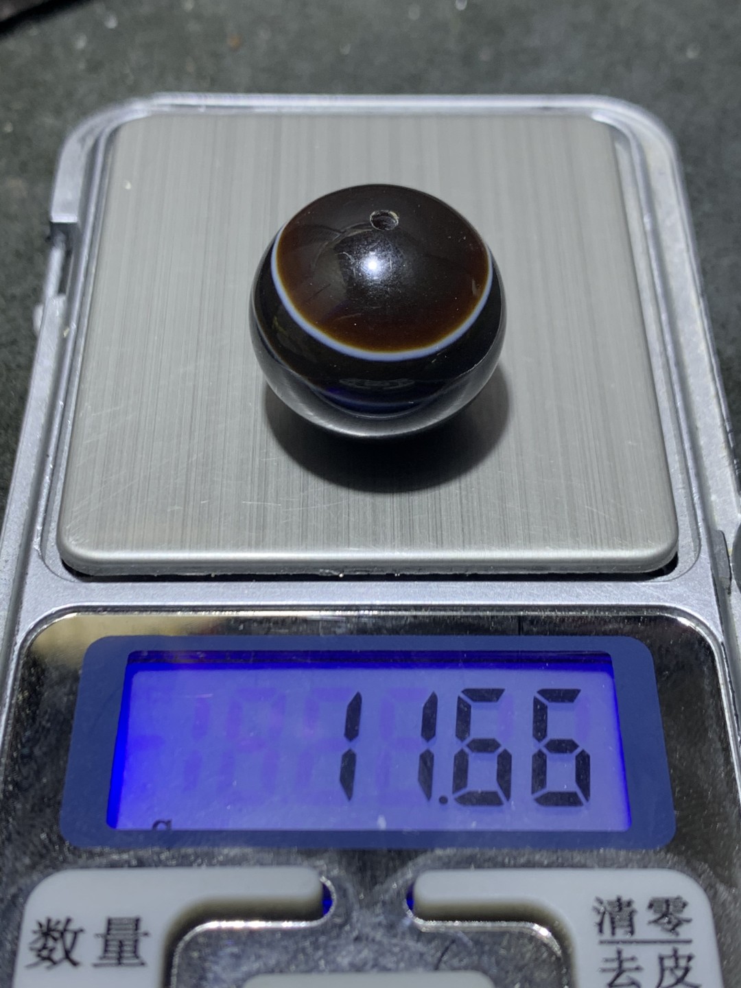 精美高玉化三线缠丝玛瑙2.0圆珠一颗，