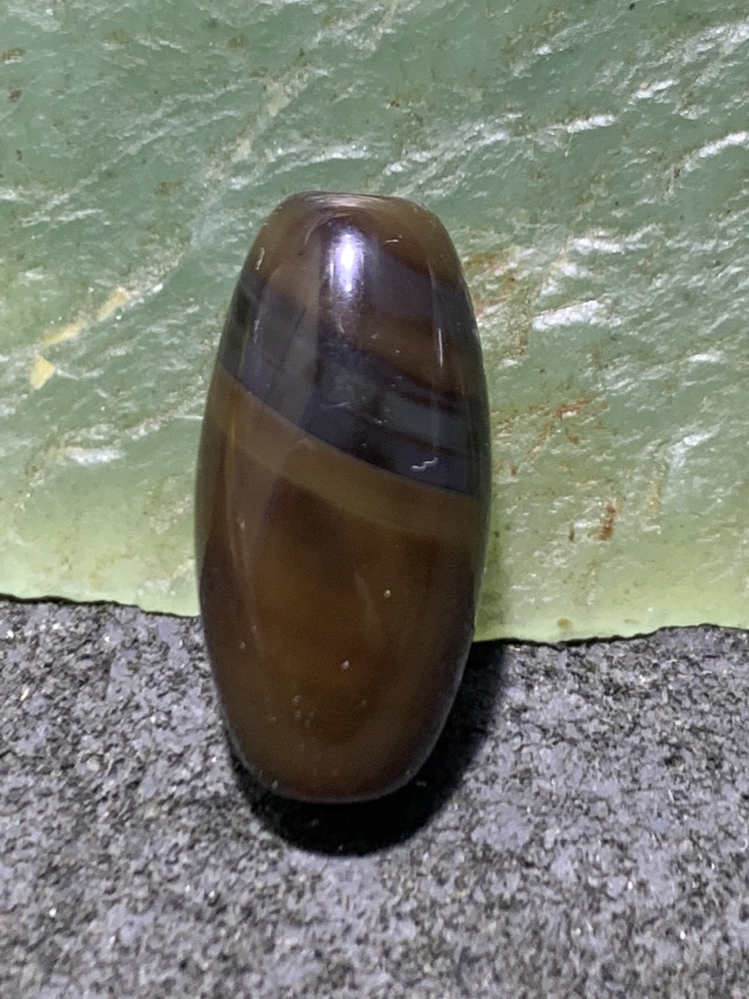 精美高玉化缠丝玛瑙小桶珠一颗，