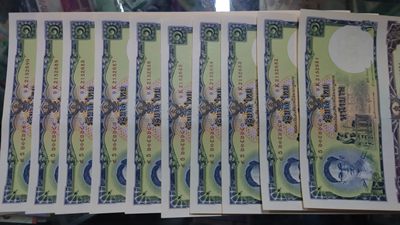 【世界钱币收藏】精选微拍第55期 暨2023年第二期 绝品裸钞全部低价起拍  泰国三连体纪念钞 全程无47标十带尾88 全新绝品