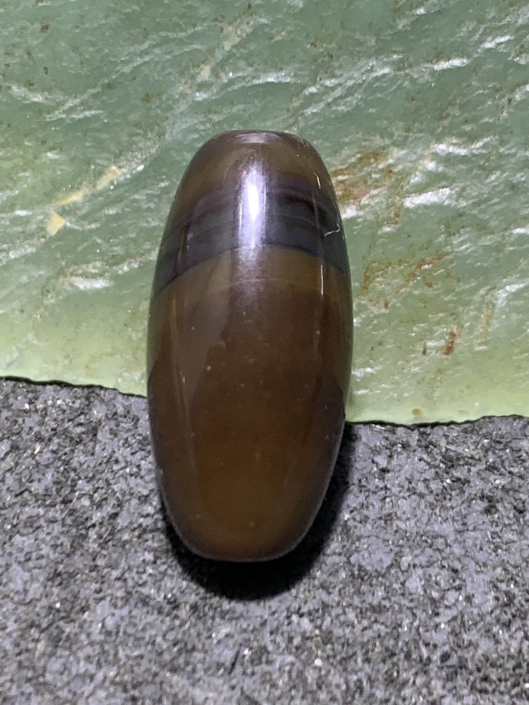 精美高玉化缠丝玛瑙小桶珠一颗，