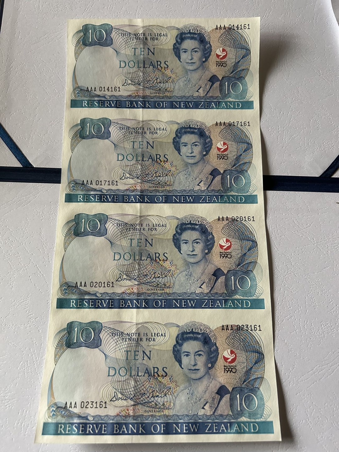 收藏联盟Quantum Auction 第223期拍卖 新西兰1990年10元纪念钞四连体 品相全新UNC AAA冠 