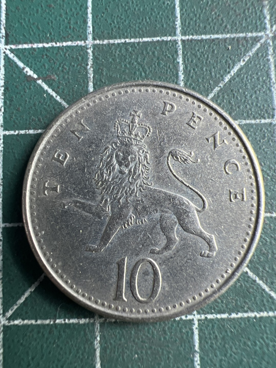 泡泡堂第223期  世界硬币 （无押金，无佣金，捡漏，全场20包邮，偏远地区除外） 英国十便士。