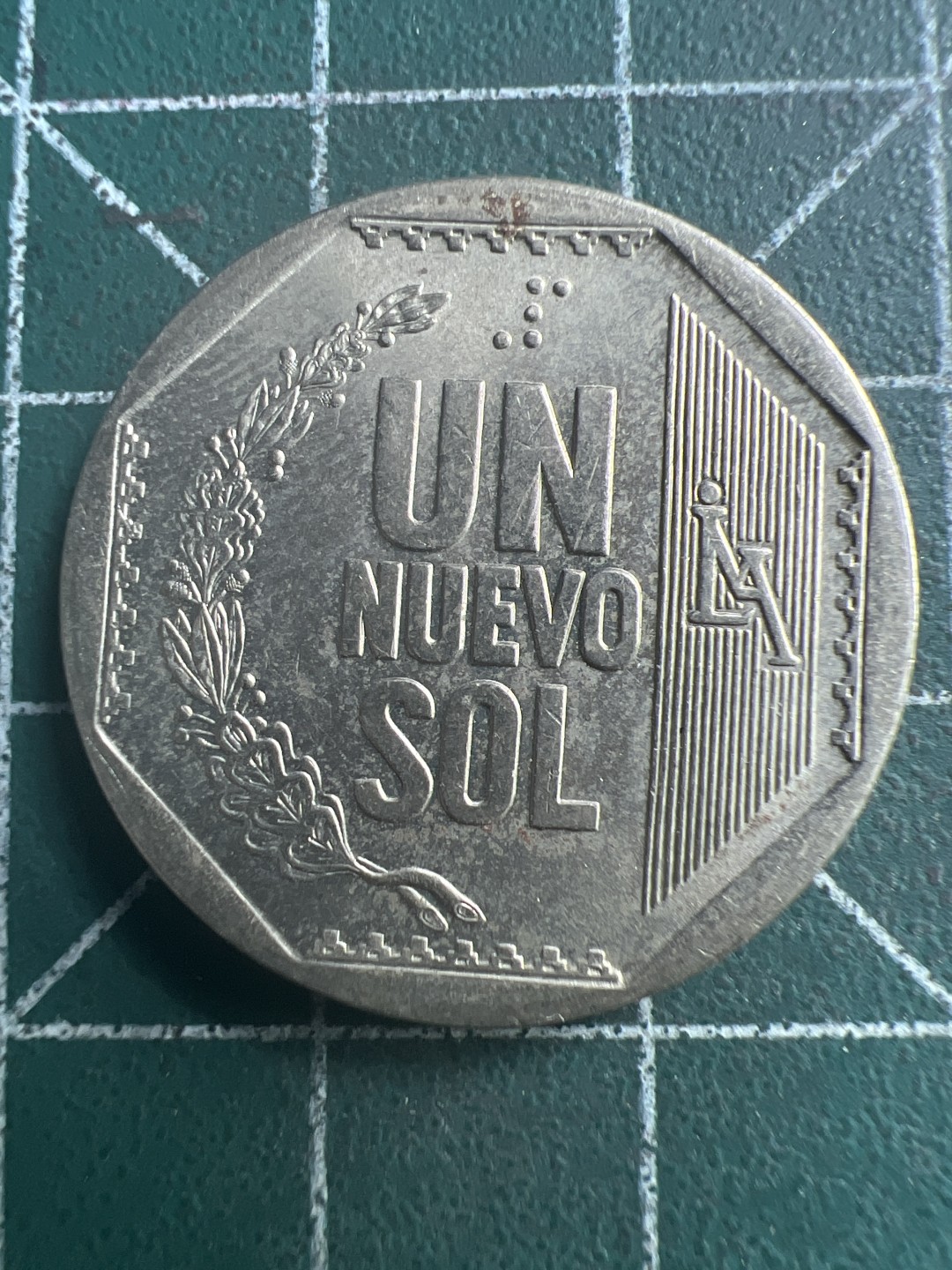 泡泡堂第185期  世界硬币（无押金，无佣金，捡漏，全场20包邮，偏远地区除外） 秘鲁一索尔