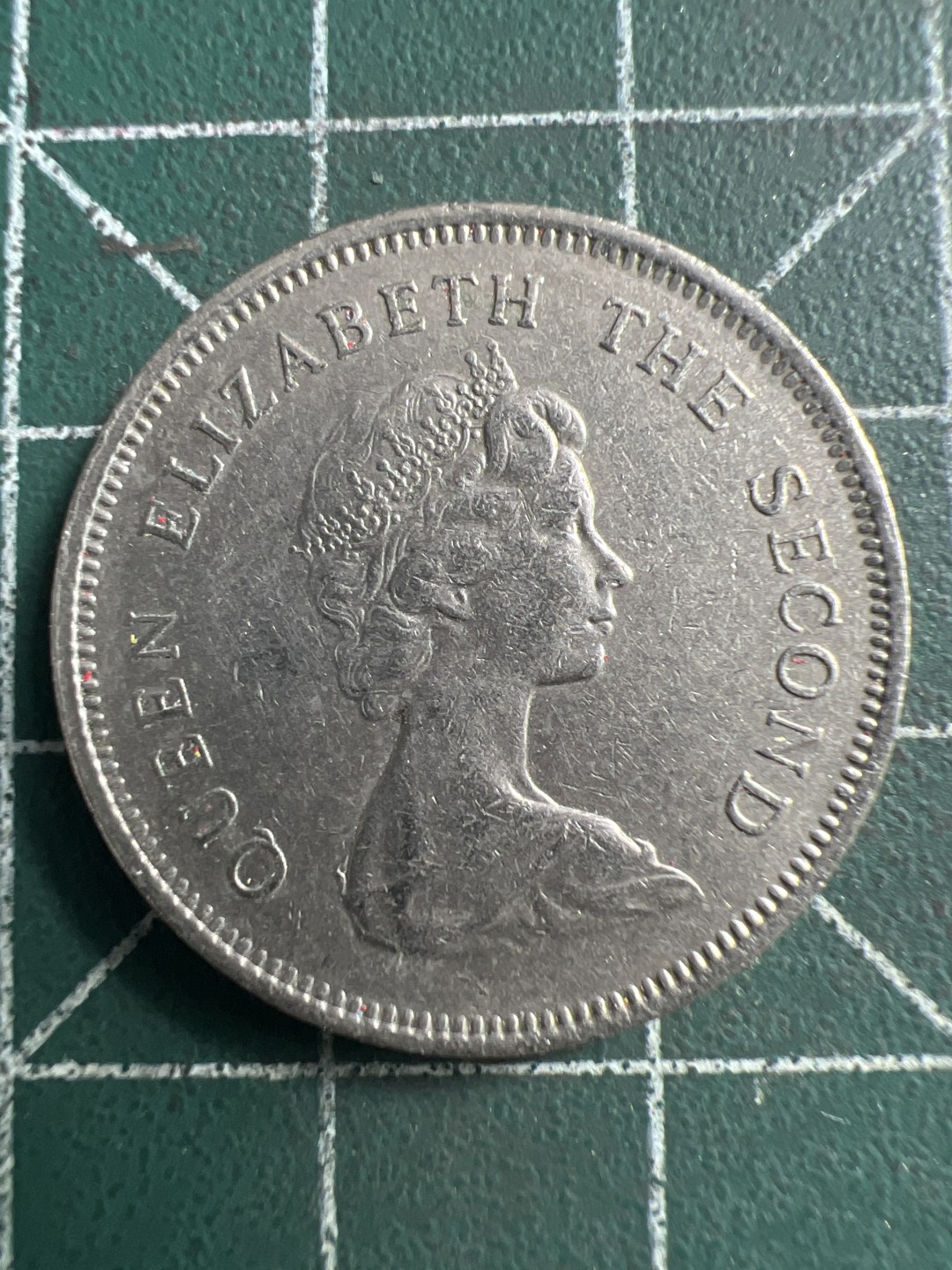 泡泡堂第223期  世界硬币 （无押金，无佣金，捡漏，全场20包邮，偏远地区除外） 香港一元。