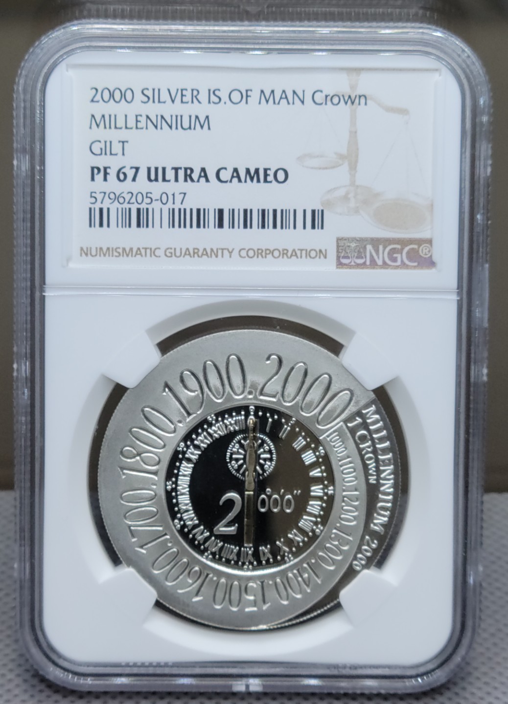 马恩岛 – 2000年千禧精密铸造银表冠，.925 1盎司银38.6毫米，NGC PF 67超浮串