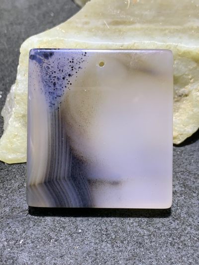 精美高玉化马达加斯加海洋玉髓千层纹牌子一个！ - 精美高玉化马达加斯加海洋玉髓千层纹牌子一个！