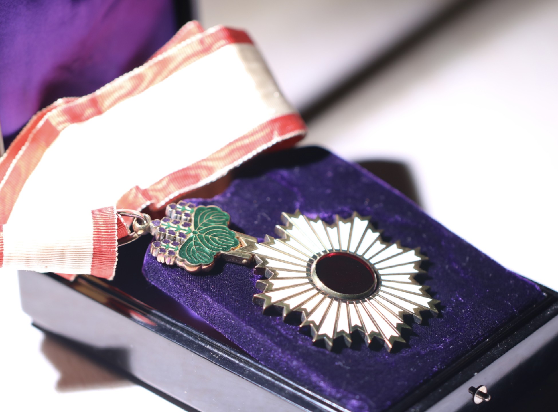 大猫徽章拍卖第213期 勿忘国耻 勋三等旭日章 银质珐琅 全品状态