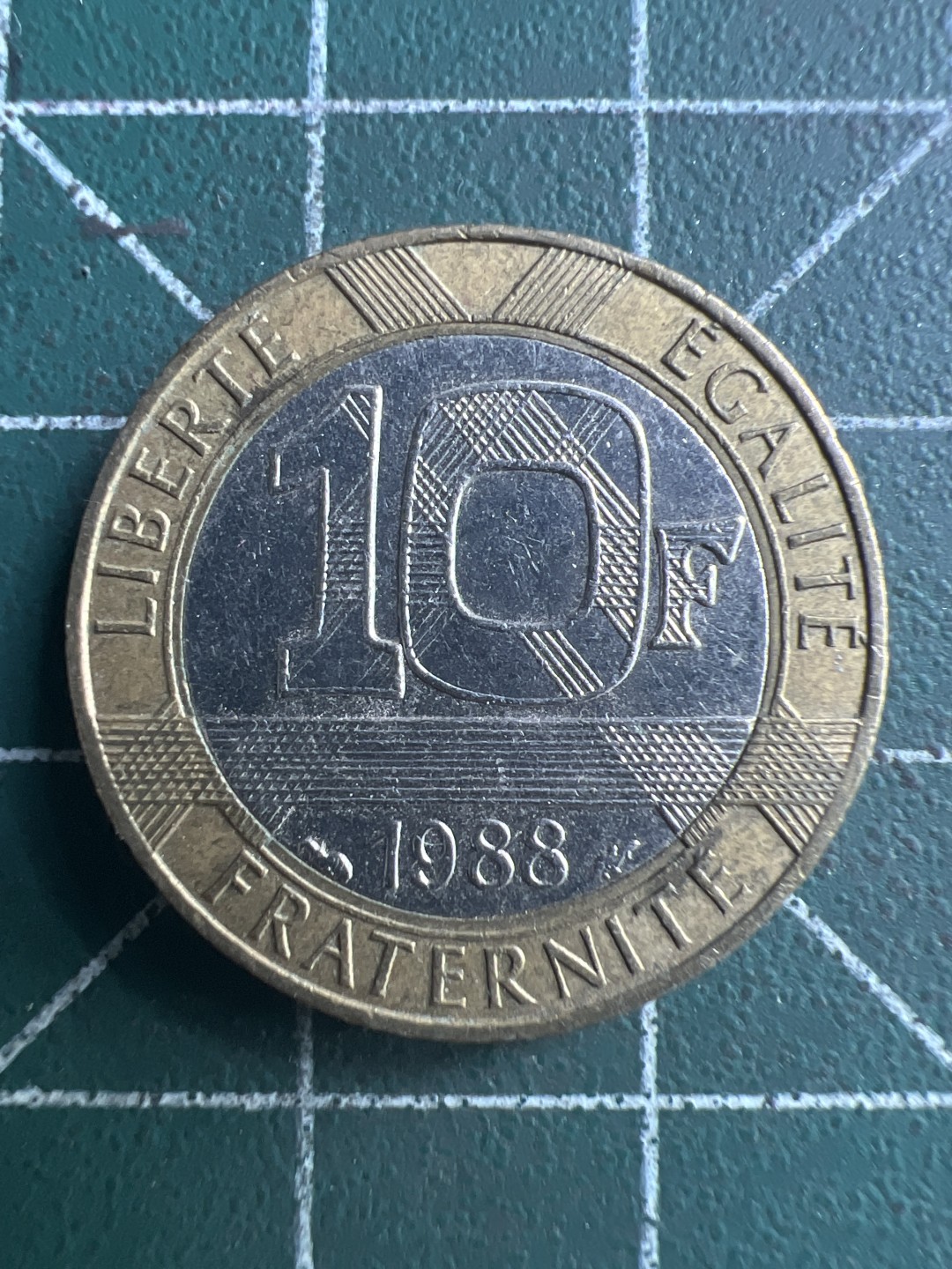 泡泡堂第190期  世界硬币（无押金，无佣金，捡漏，全场20包邮，偏远地区除外） 法国小飞人