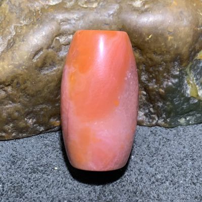 川料南红玛瑙冰飘桶珠一颗 - 川料南红玛瑙冰飘桶珠一颗