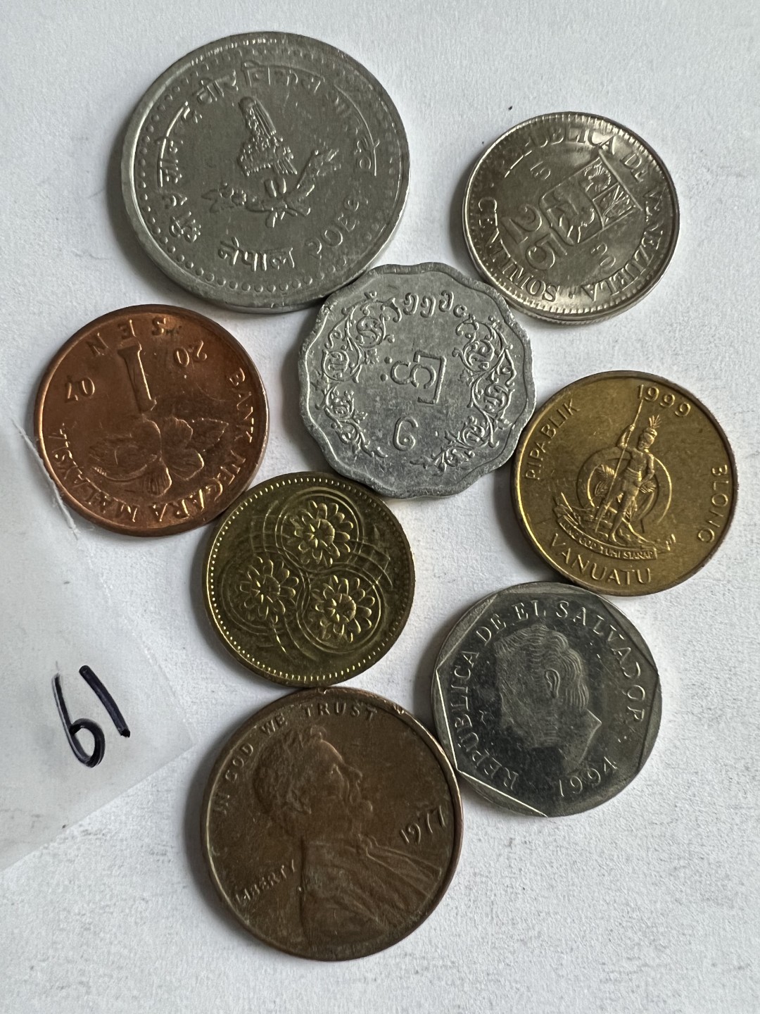 泡泡堂第206期  世界硬币（无押金，无佣金，捡漏，全场20包邮，偏远地区除外） 硬币一袋61