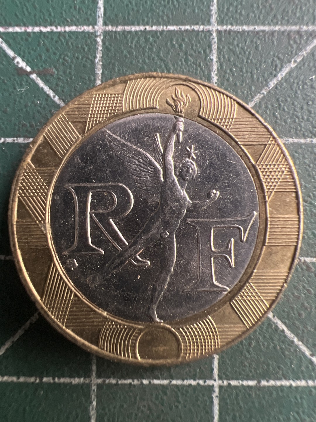 泡泡堂第191期  世界硬币（无押金，无佣金，捡漏，全场20包邮，偏远地区除外） 法国小飞人