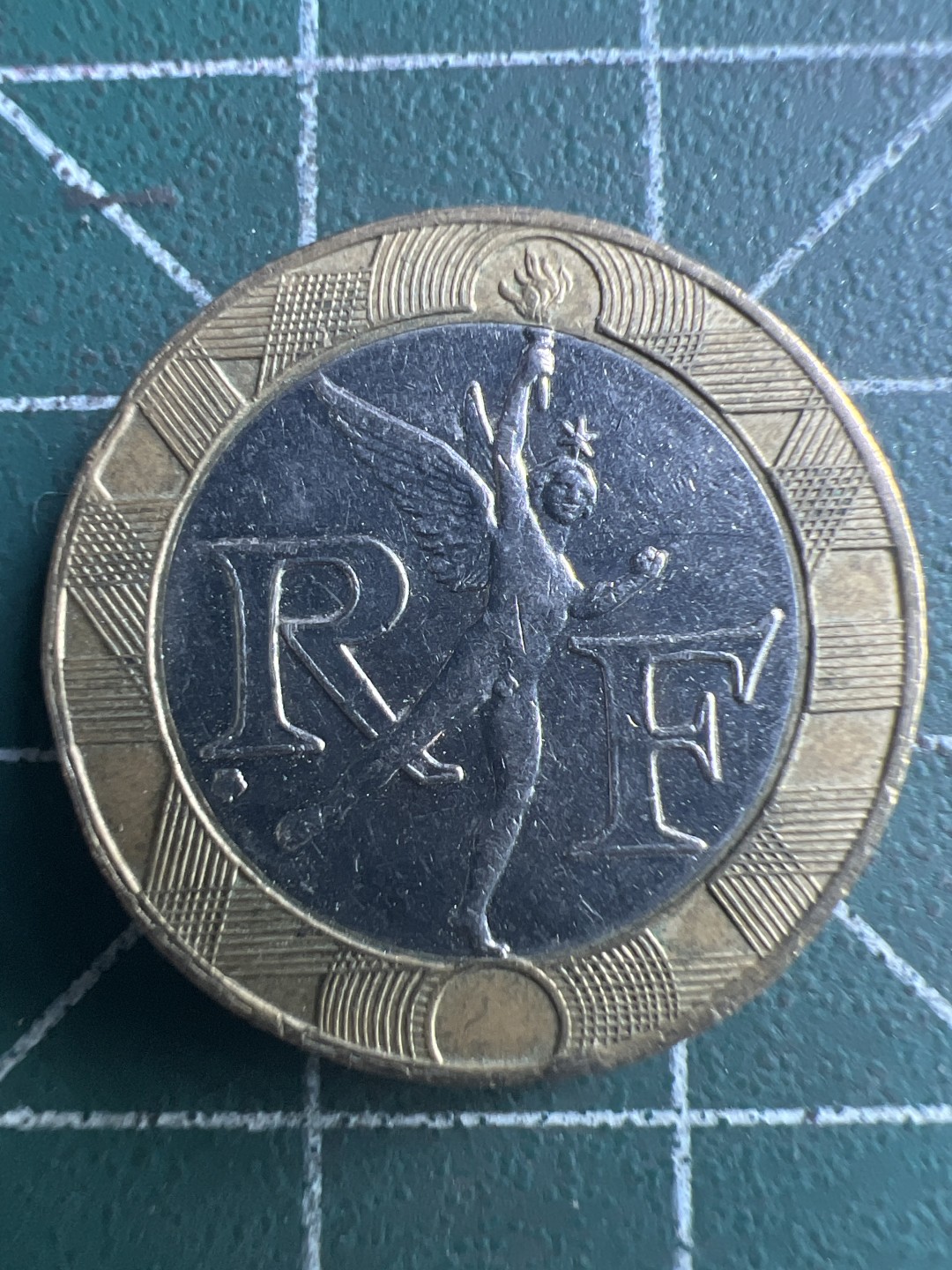 泡泡堂第206期  世界硬币（无押金，无佣金，捡漏，全场20包邮，偏远地区除外） 法国十法郎。