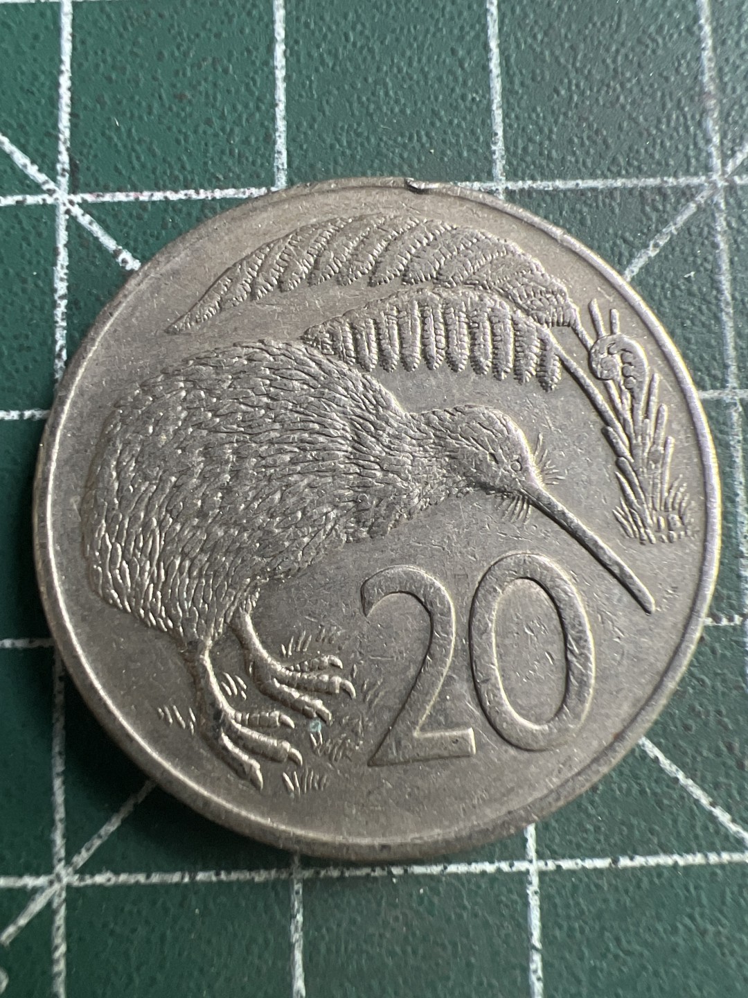 泡泡堂第234期  世界硬币邮票 （无押金，无佣金，捡漏，全场20包邮，偏远地区除外，接收代拍业务） 新西兰二十分1980年