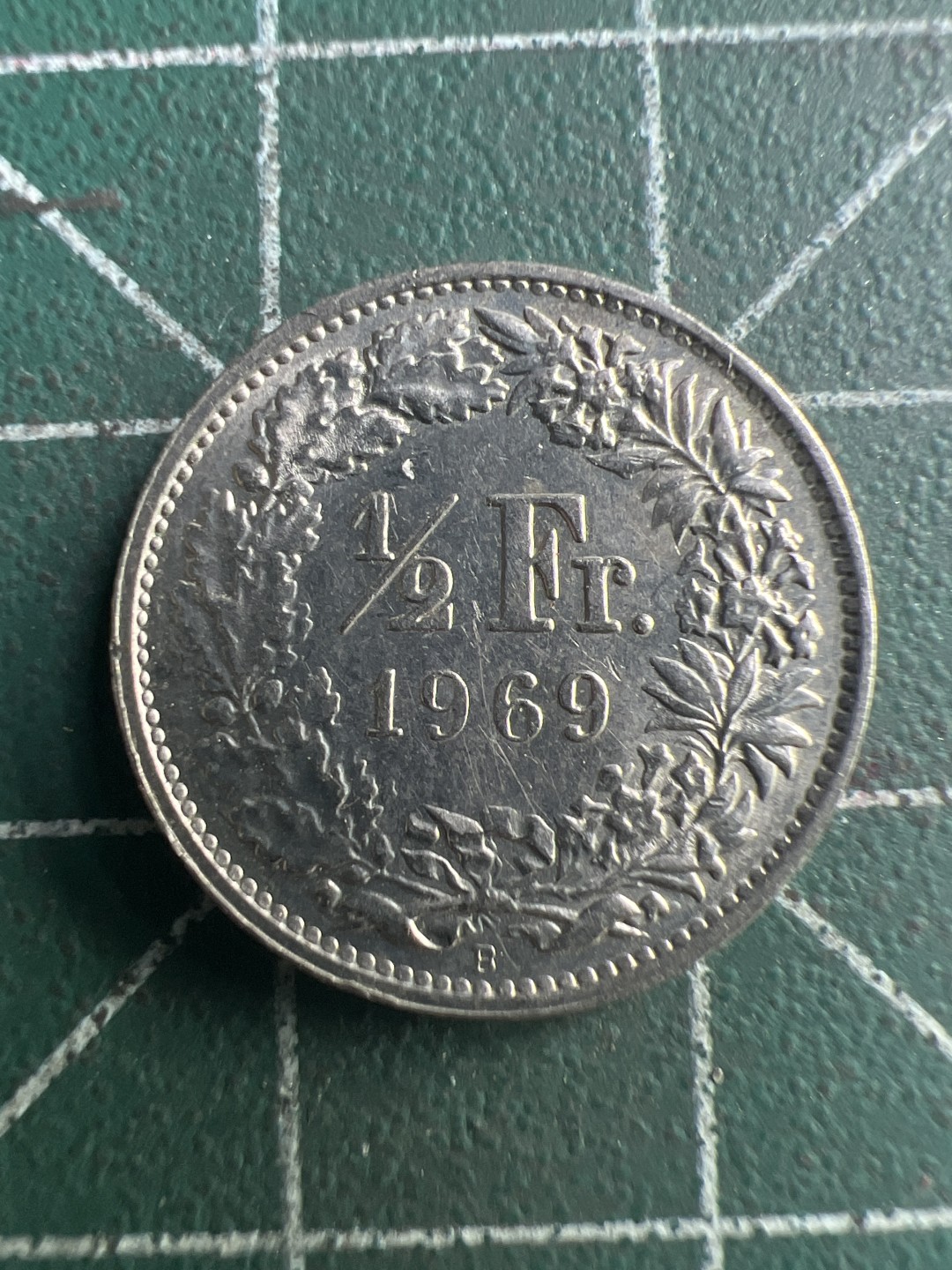 泡泡堂第188期  世界硬币邮票（无押金，无佣金，捡漏，全场20包邮，偏远地区除外） 瑞士1/2法郎。