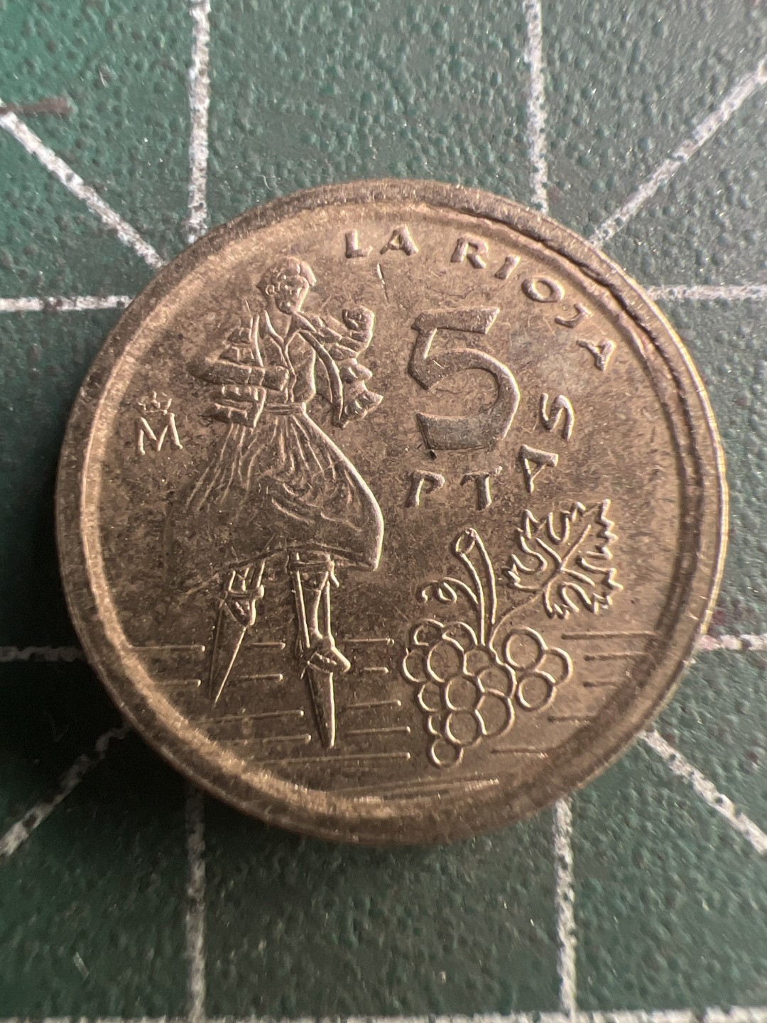 泡泡堂第224期  世界硬币 （无押金，无佣金，捡漏，全场20包邮，偏远地区除外） 西班牙五比赛塔。