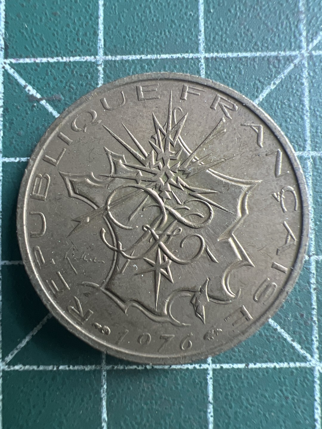 泡泡堂第206期  世界硬币（无押金，无佣金，捡漏，全场20包邮，偏远地区除外） 法国十法郎。