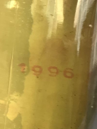 缤纷诚信拍633期 酒满花好，53度老酒一瓶，年代久远，外观如图。