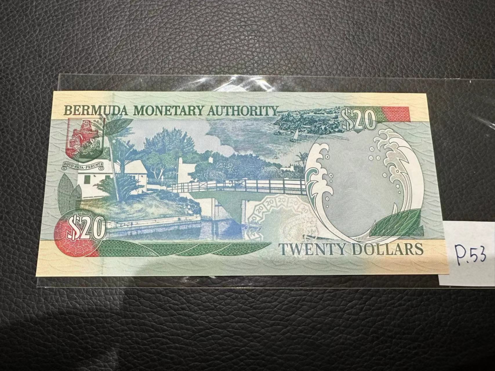 《外钞收藏家》第二百三十期英国女王专场（百慕大与东加勒比） 百慕大2000年20元，398号券	P53 全新UNC