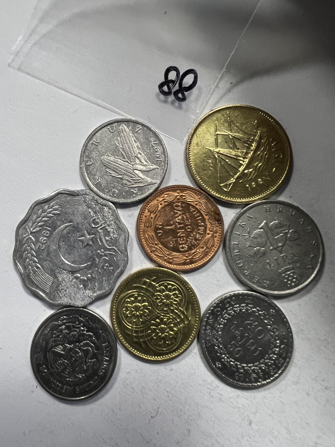 泡泡堂第194期  世界硬币（无押金，无佣金，捡漏，全场20包邮，偏远地区除外） 硬币一袋88