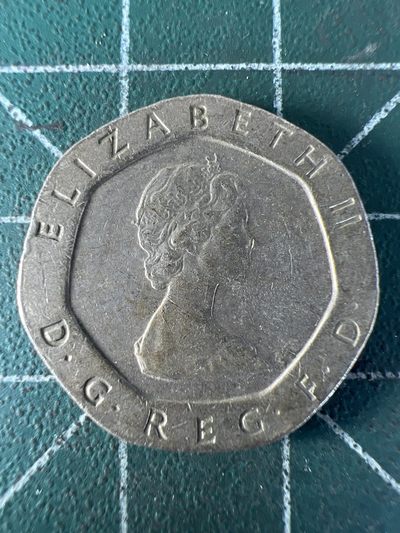 泡泡堂第193期  世界硬币（无押金，无佣金，捡漏，全场20包邮，偏远地区除外） - 英国二十便