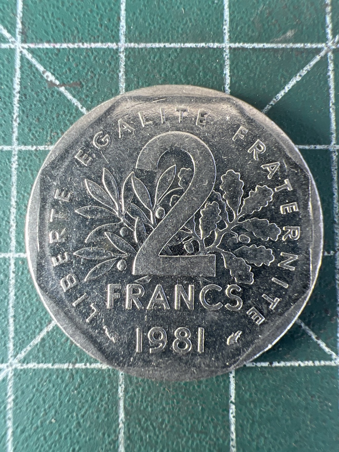 泡泡堂第234期  世界硬币邮票 （无押金，无佣金，捡漏，全场20包邮，偏远地区除外，接收代拍业务） 法国2法