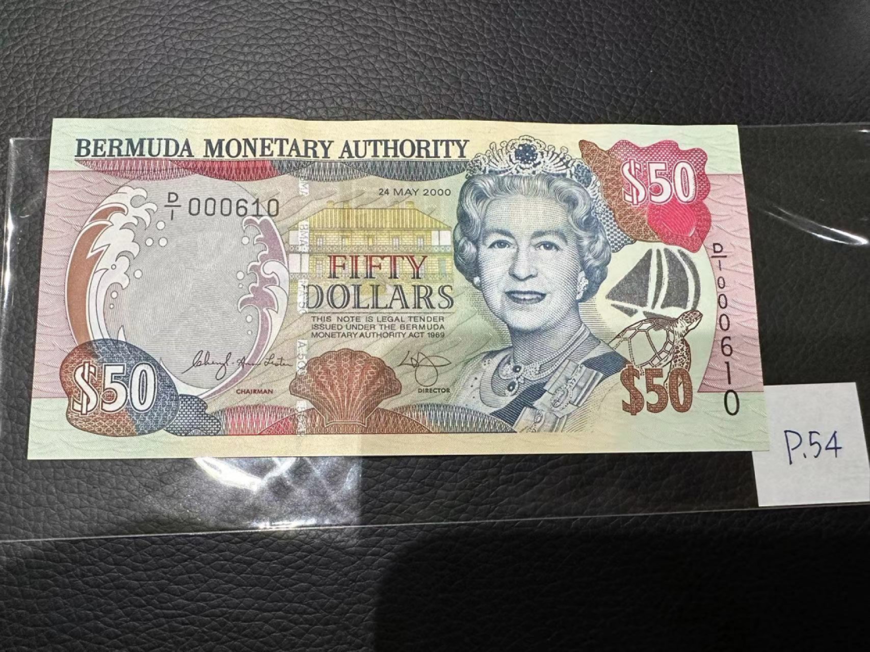 《外钞收藏家》第二百三十期英国女王专场（百慕大与东加勒比） 百慕大2000年50元，610号券	P54 全新UNC