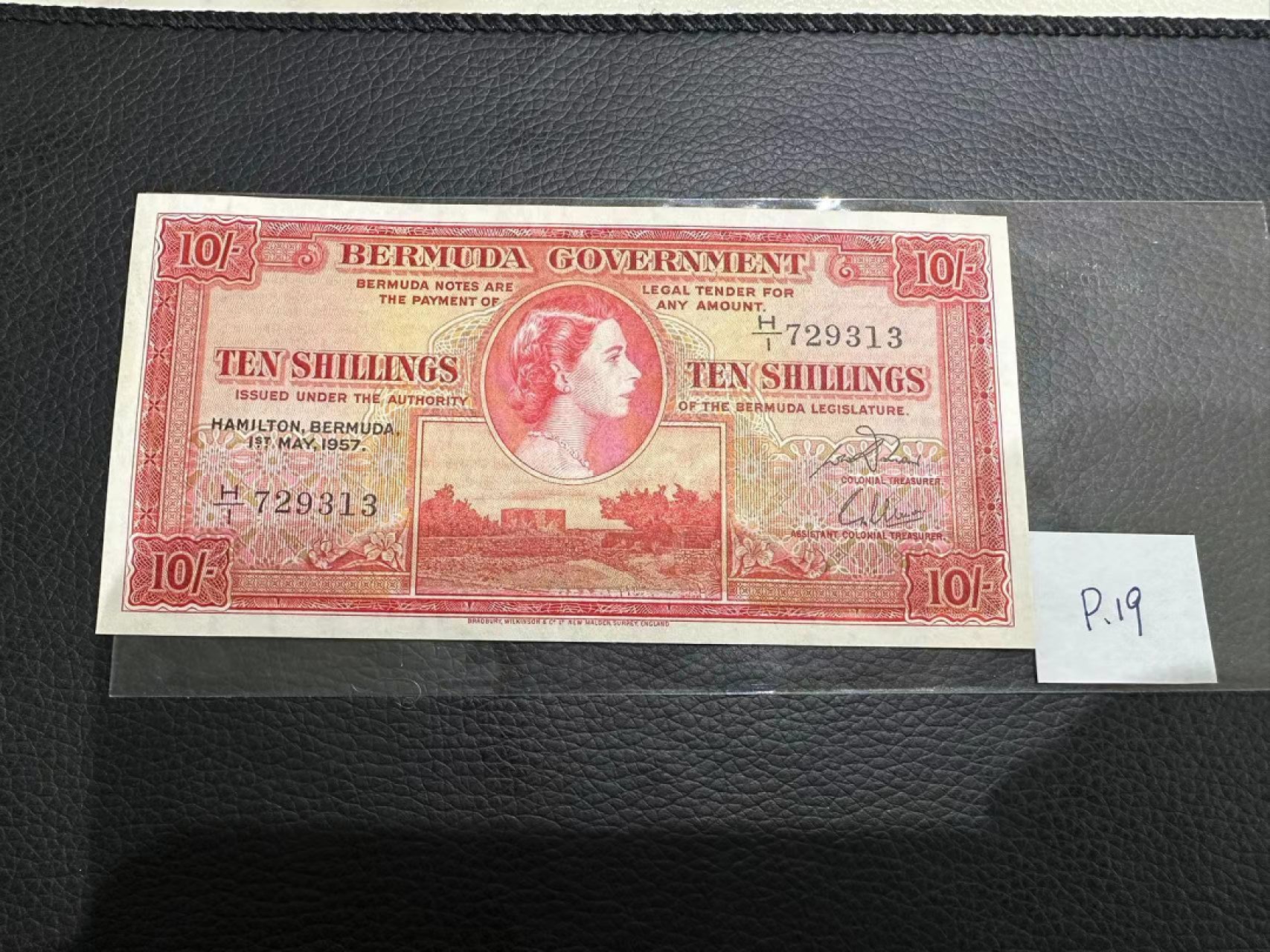 《外钞收藏家》第二百三十期英国女王专场（百慕大与东加勒比） 百慕大1957年10先令	P19 AU品相 有暗折