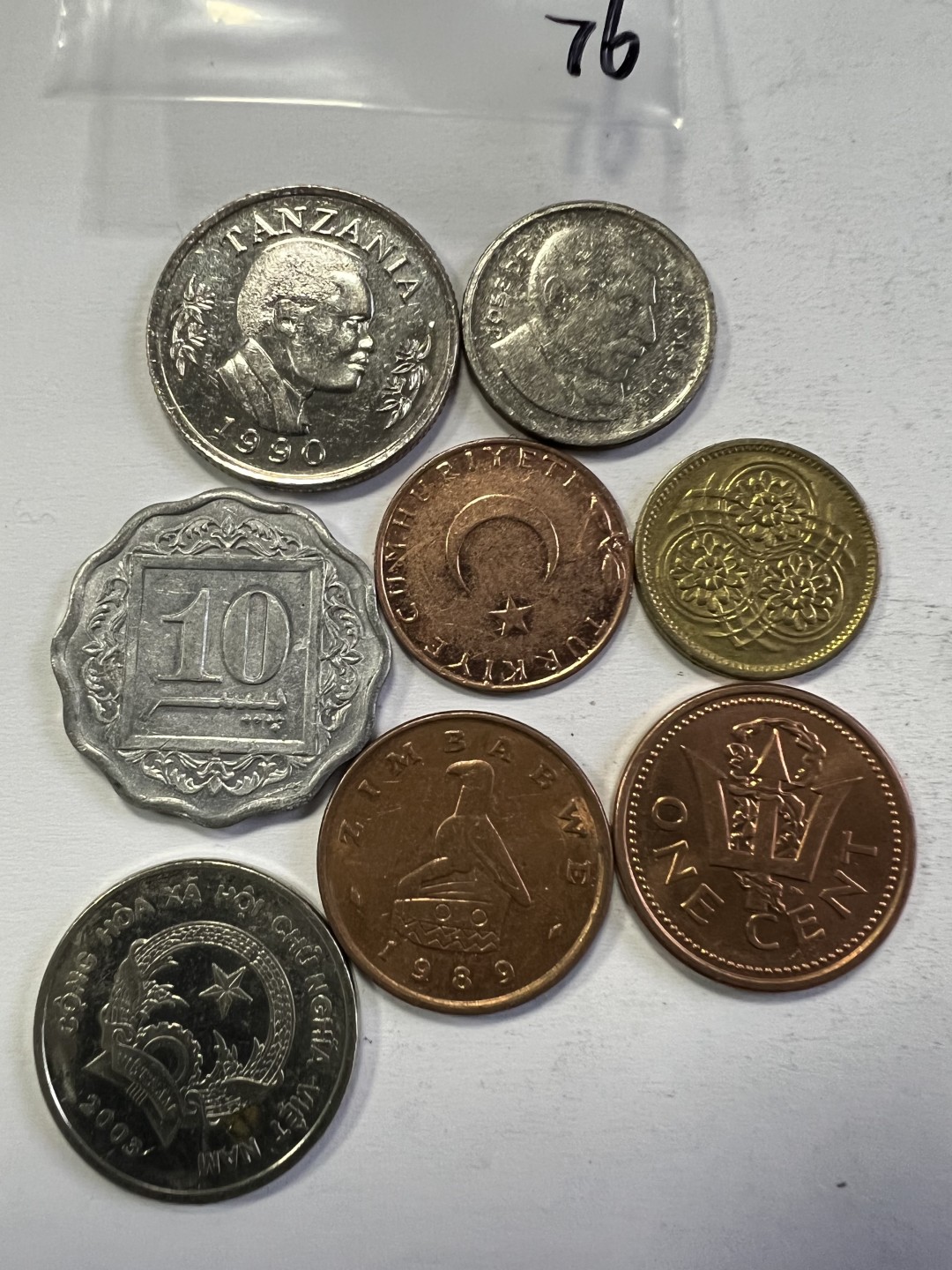 泡泡堂第207期  世界硬币（无押金，无佣金，捡漏，全场20包邮，偏远地区除外） 硬币一袋76