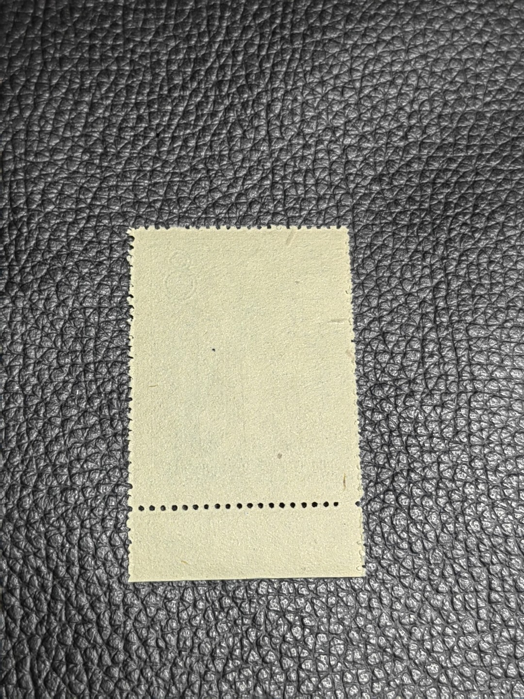 洪涛臻品批发群  精选邮票限时拍卖第一百四十五期 【评级推荐】特27林业4-2★新★一枚，带色线，版撕全品嘎嘎绝, 完美品相, 版撕票藏家首选。1958年发行经典热门草纸票，全品存世量少。可单玩可配套，非常有收藏价值★ASG评级首选★包OP。