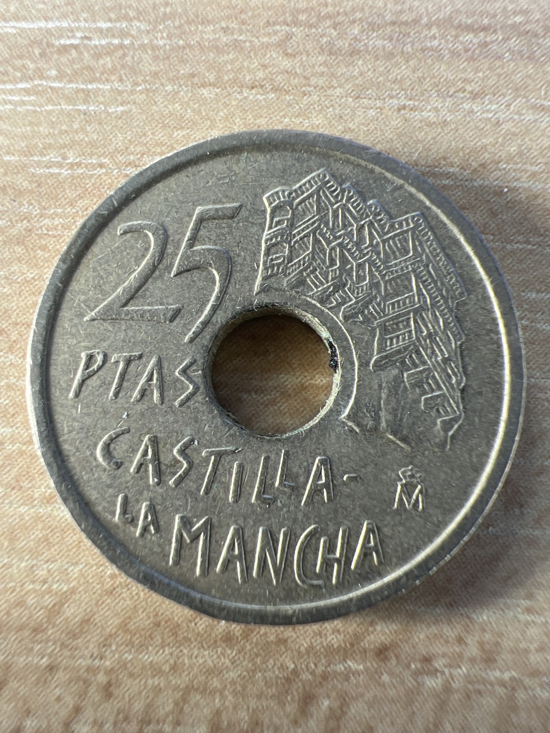 泡泡堂第270期  世界硬币 （无押金，捡漏，全场20包邮，偏远地区除外，接收代拍业务） 西班牙25比塞塔