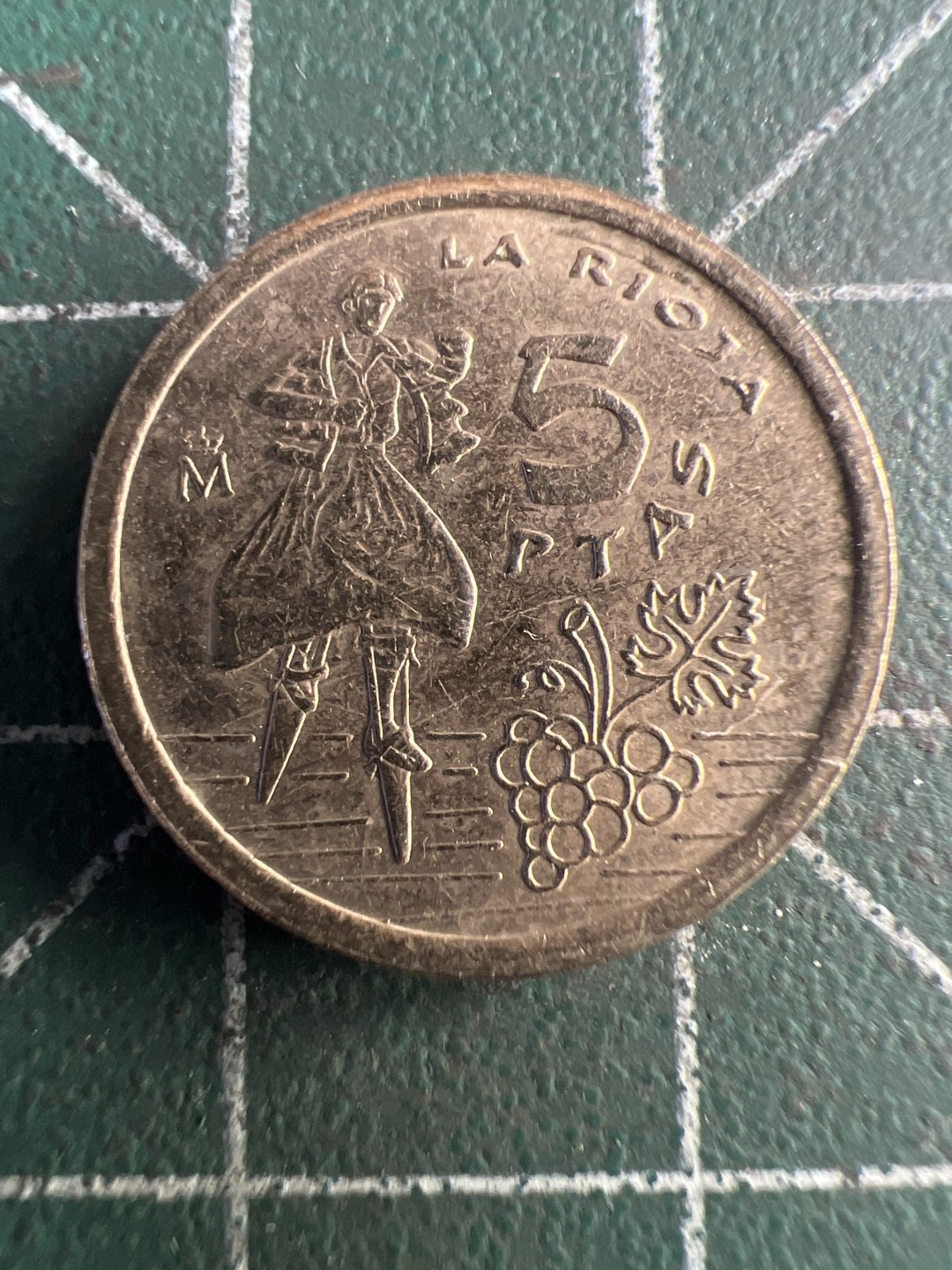 泡泡堂第196期  世界硬币（无押金，无佣金，捡漏，全场20包邮，偏远地区除外） 西班牙5比塞塔