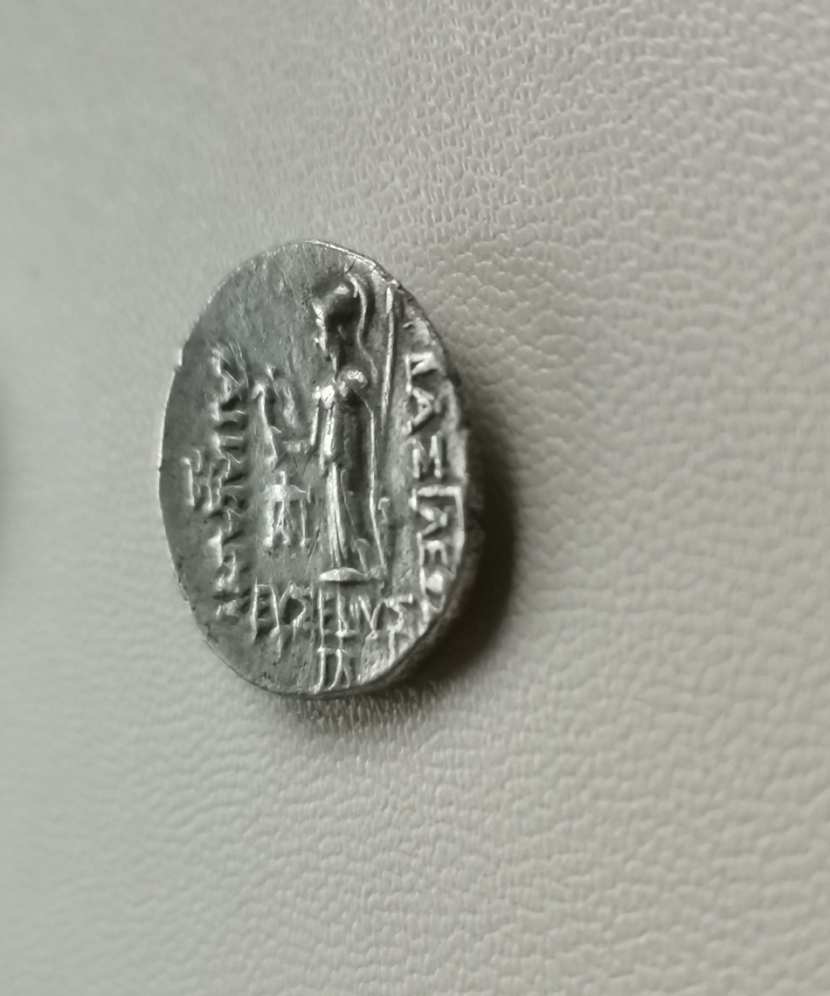 瓶子🏺第74期拍卖会 卡帕多细亚王国 阿里阿拉特斯5世 公元前163-130年 背雅典娜持胜利女神 1德拉克马银币