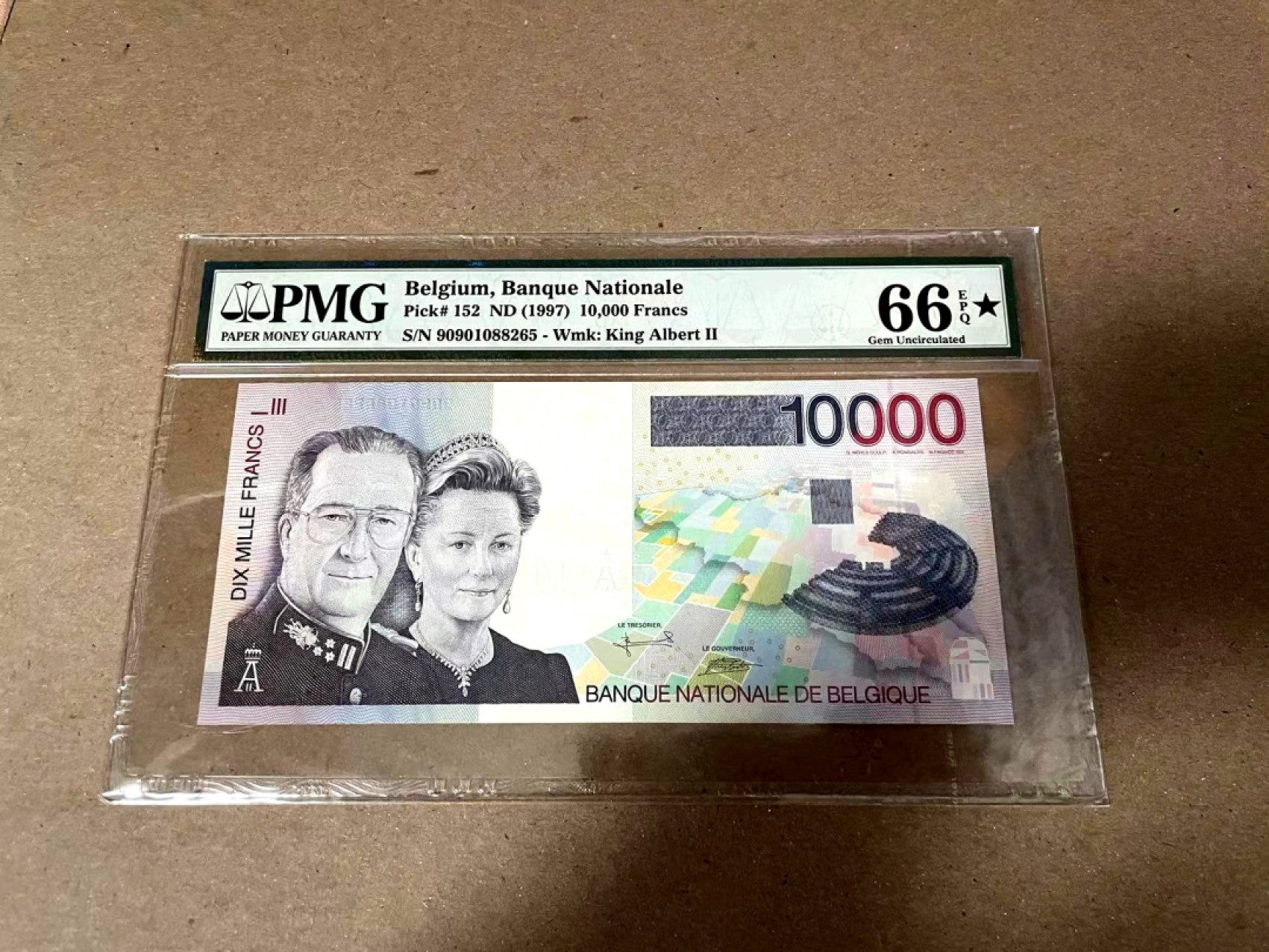 【Blue Auction】✨世界纸币精拍第280期——喜迎新春特别场【精】 【带星罕见 无47】比利时 1997年10000法郎 最高值 PMG66EPQ星星 非常精美 阿尔贝二世夫妇