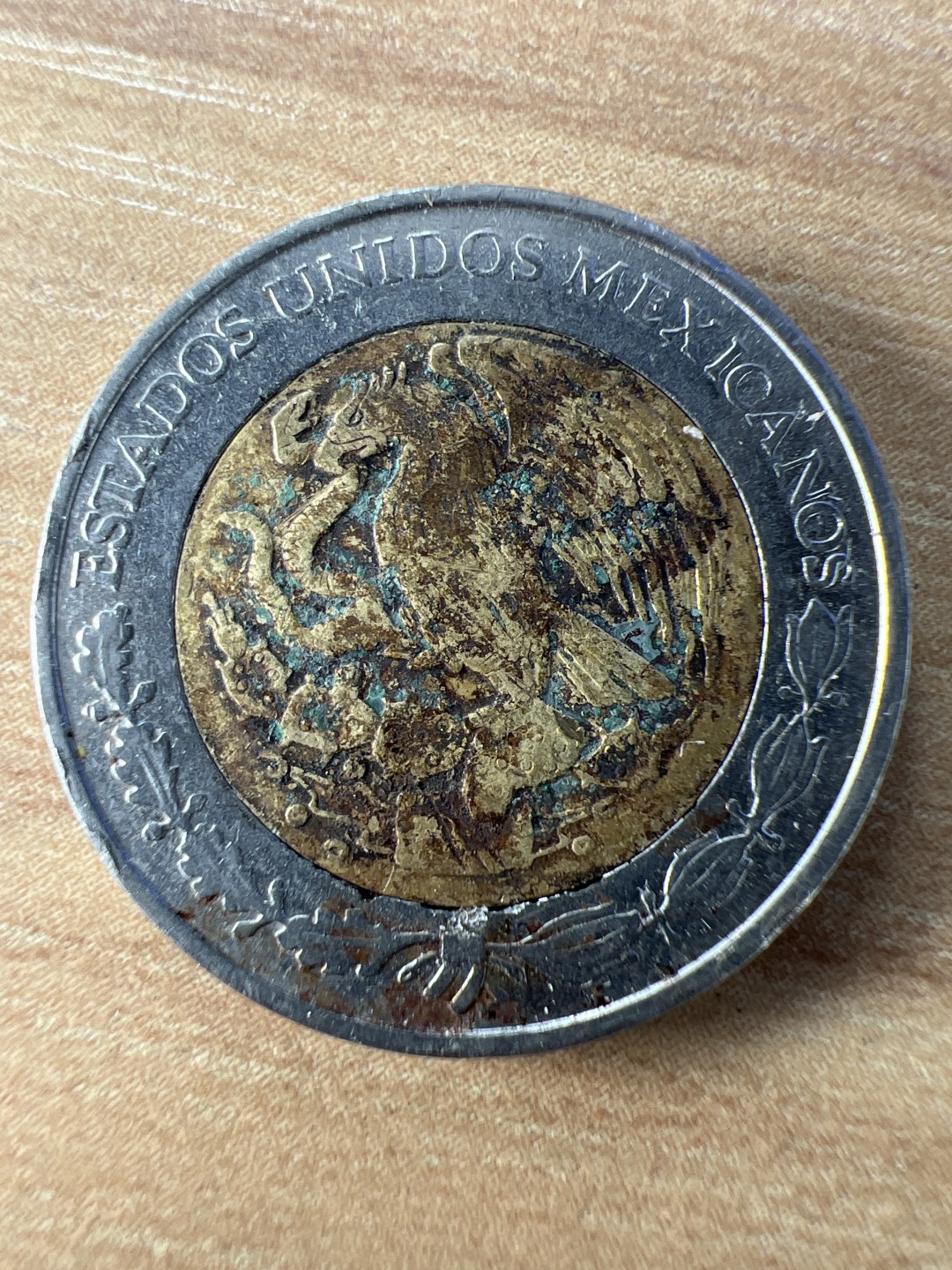 泡泡堂第278期  世界硬币 （无押金，捡漏，全场20包邮，偏远地区除外，接收代拍业务） 墨西哥一比索双色