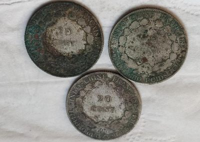 🎩GH钱币拍卖专场 - 坐洋原味三个