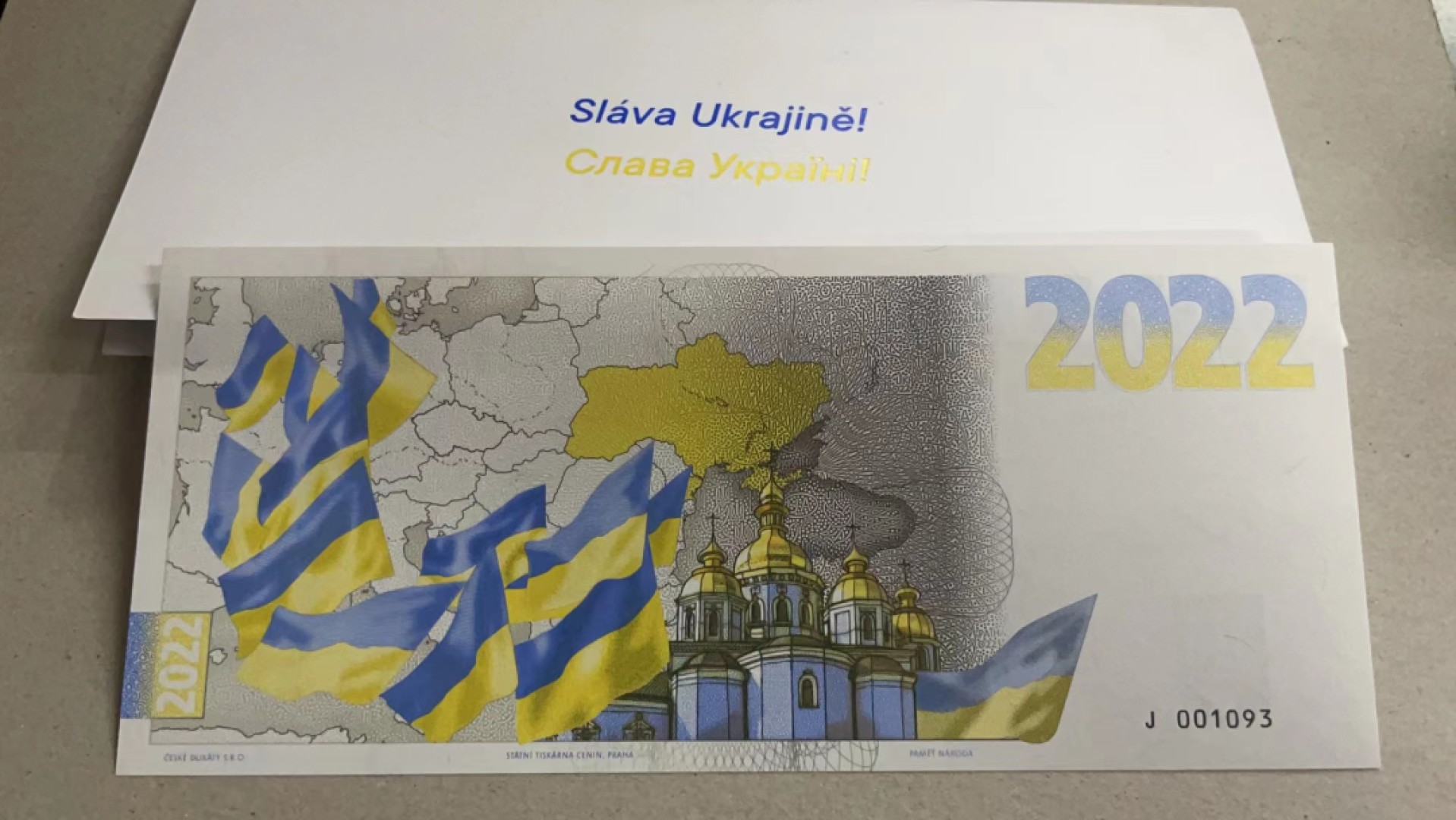 【Blue Auction】✨世界纸币精拍第280期——喜迎新春特别场【精】  【带原装册】 捷克2022年发行慈善纪念券 慈善所得捐给乌克兰和平事业 全新UNC