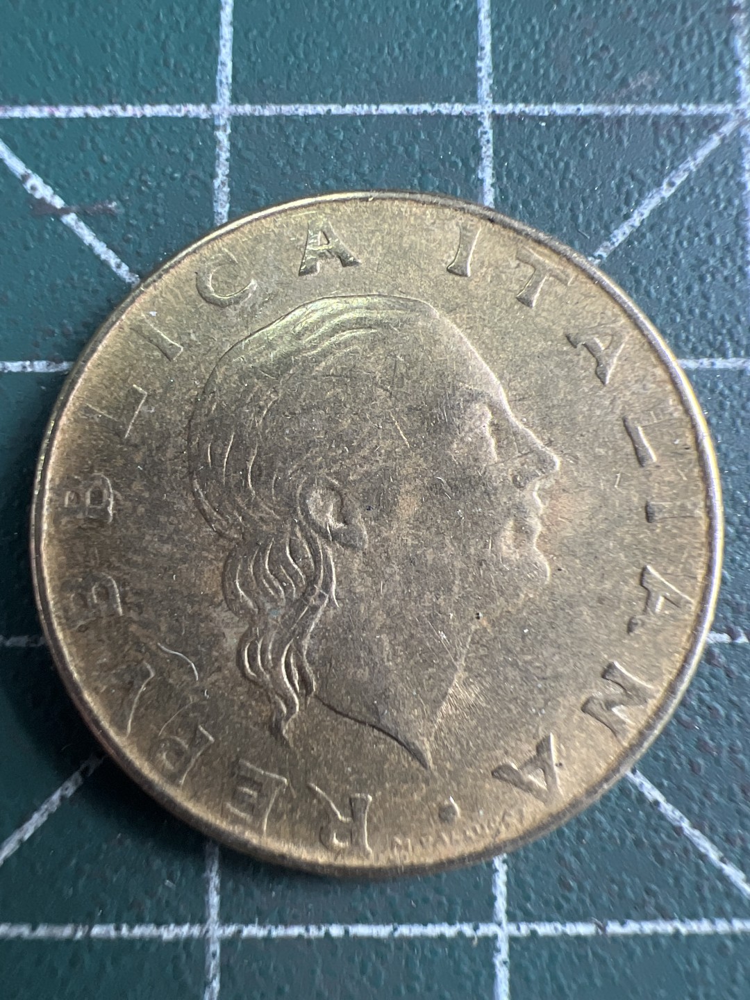 泡泡堂第200期  世界硬币（无押金，无佣金，捡漏，全场20包邮，偏远地区除外） 意大利200里拉