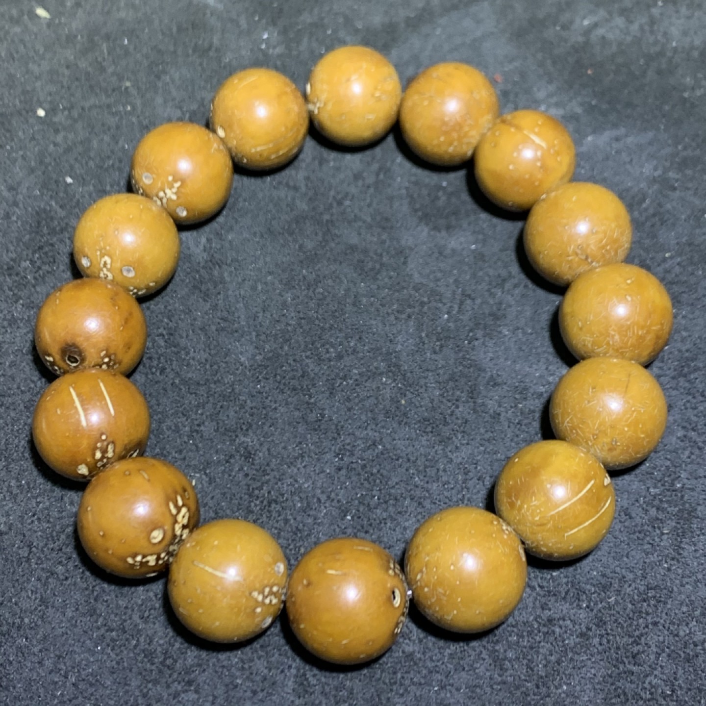 精美招财紫金鼠菩提光珠手串一条